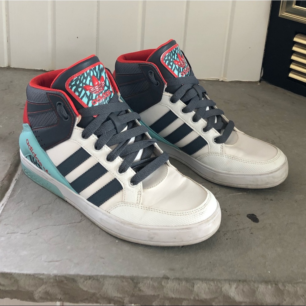 Men’s Adidas shoes Size 8